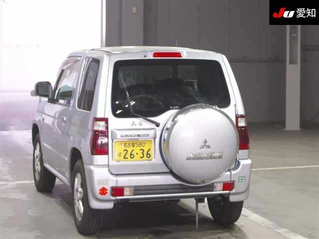 MITSUBISHI PAJERO MINI