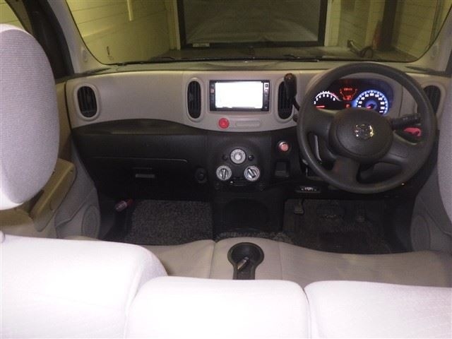 NISSAN CUBE