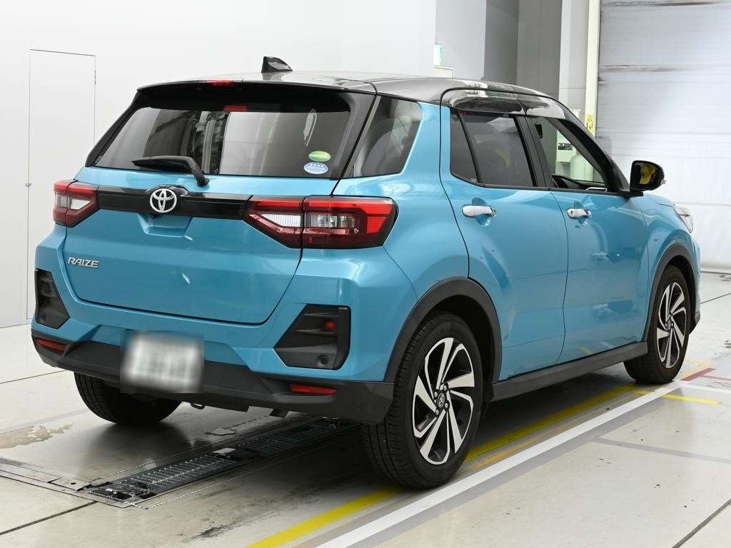 TOYOTA RAIZE