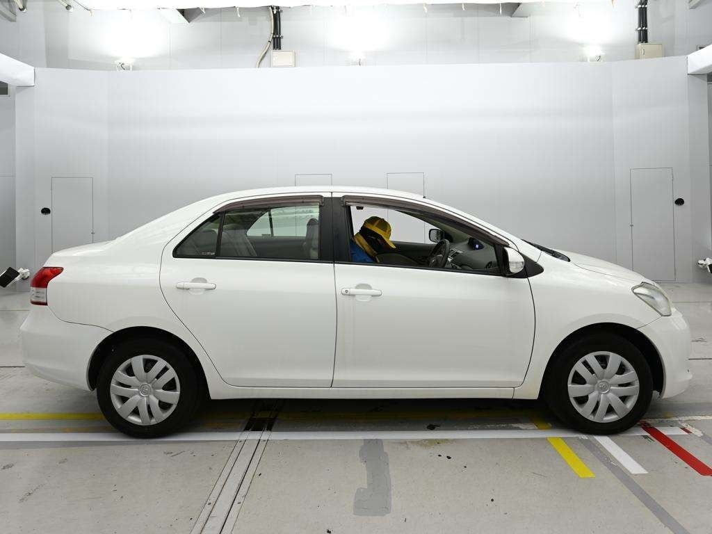 TOYOTA BELTA