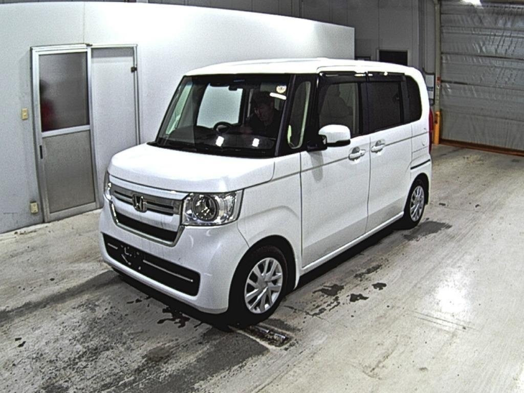 HONDA N-BOX