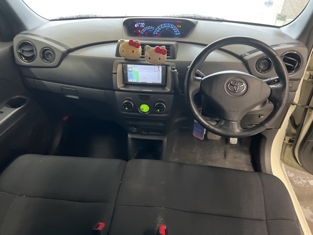 TOYOTA BB