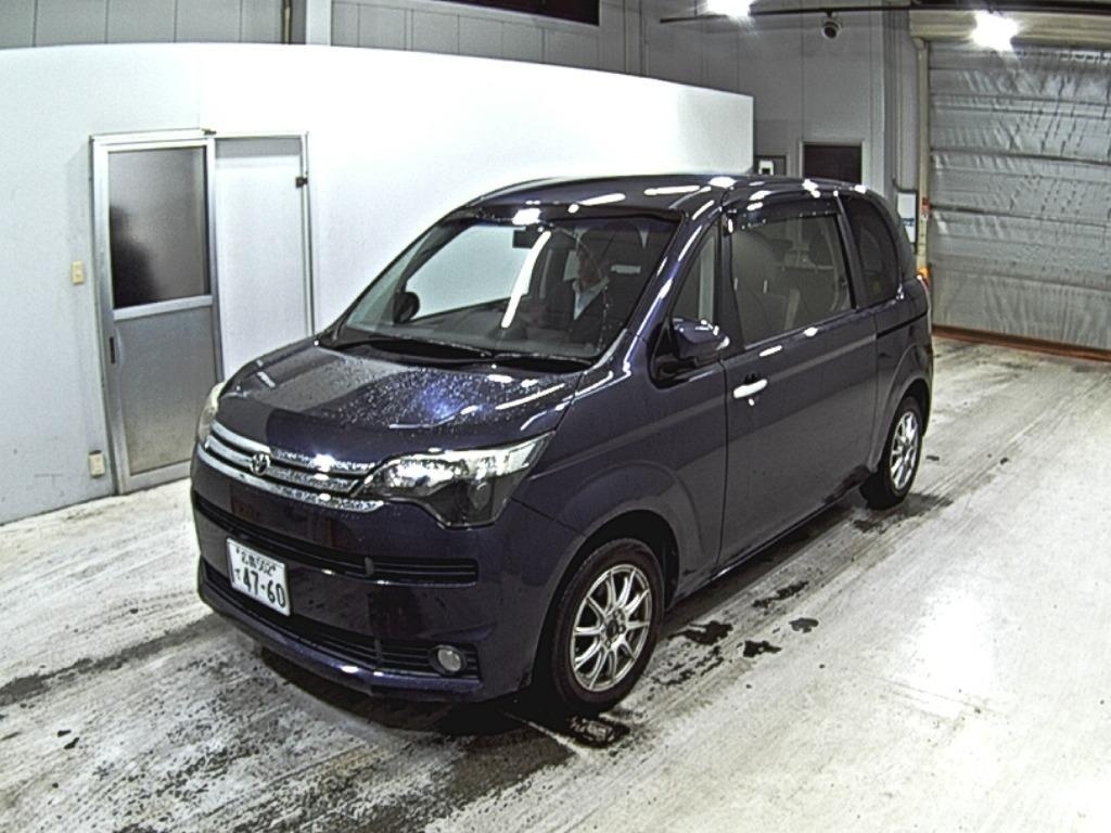 TOYOTA SPADE