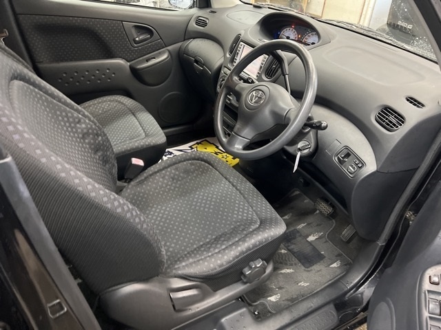 TOYOTA FUNCARGO