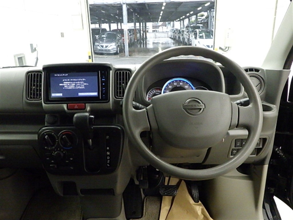 NISSAN NV100 CLIPPER