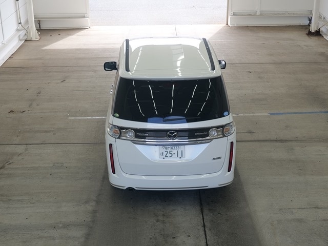 MAZDA BIANTE