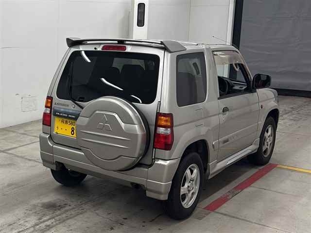 MITSUBISHI PAJERO MINI