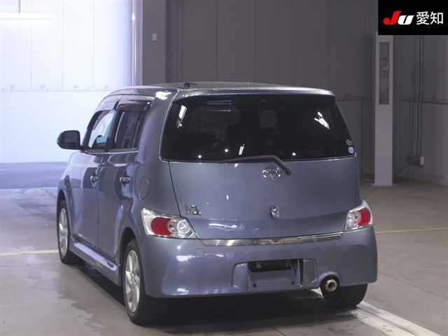 TOYOTA BB