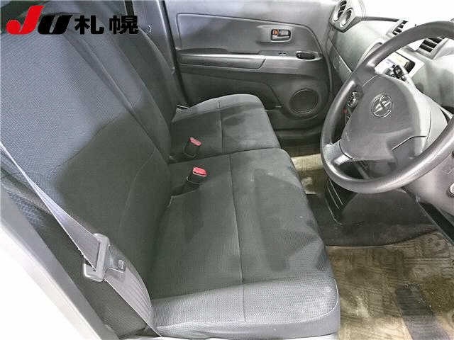 TOYOTA BB