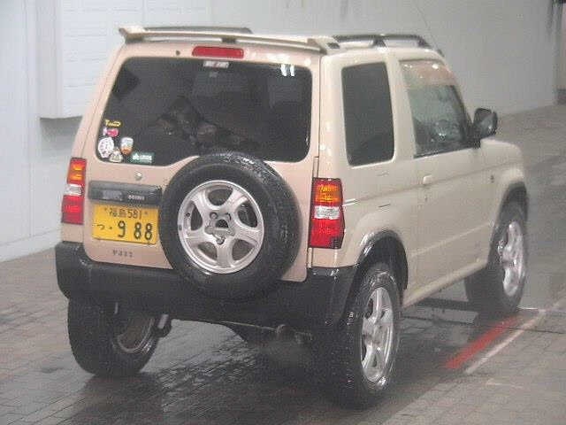 MITSUBISHI PAJERO MINI