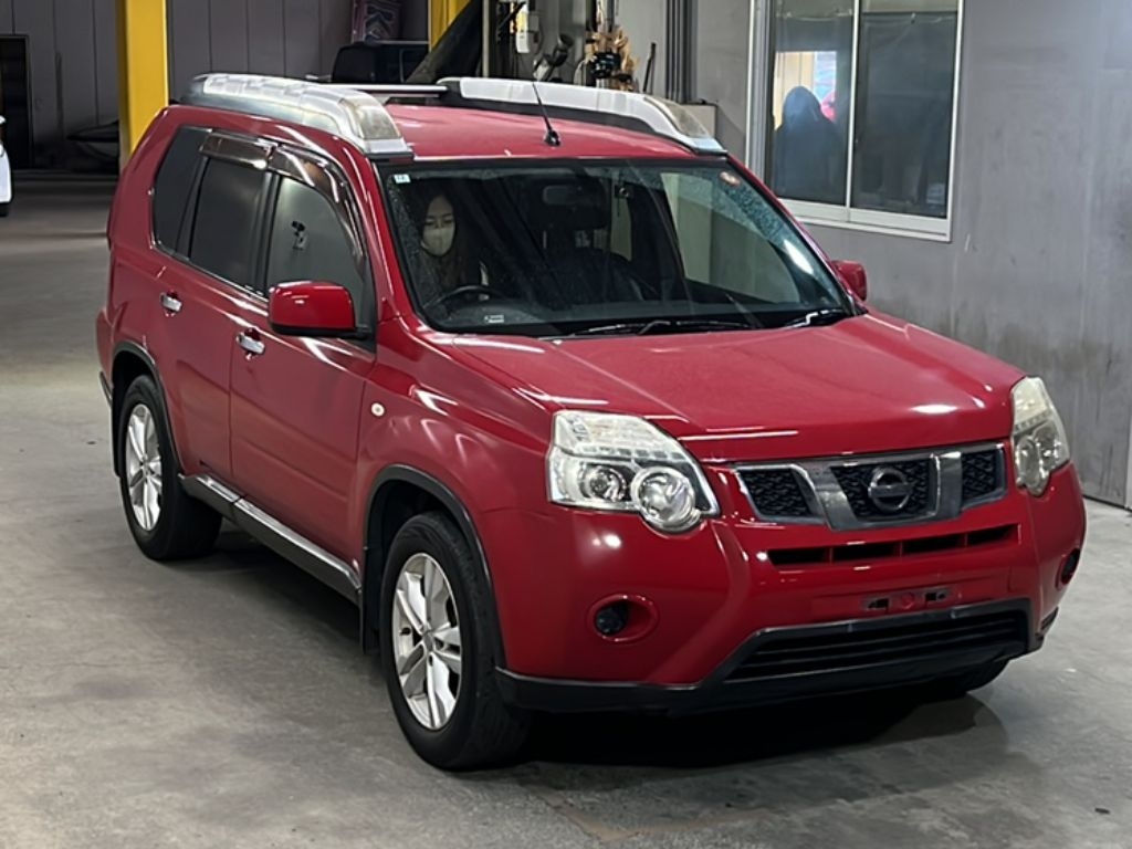 NISSAN X-TRAIL