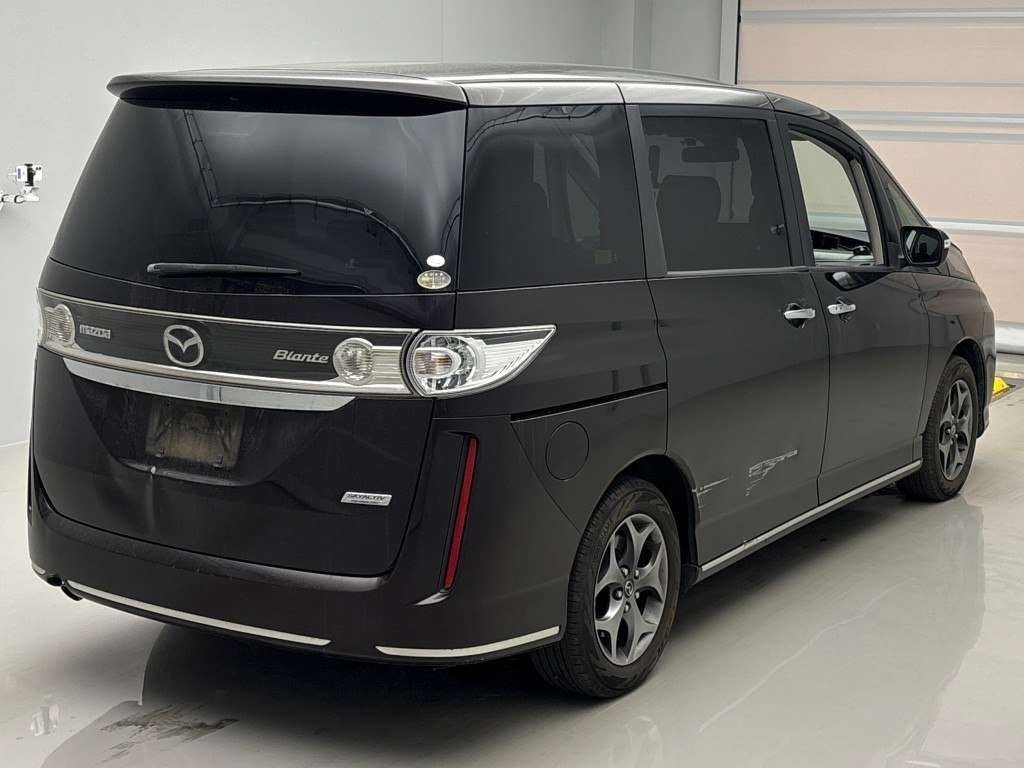 MAZDA BIANTE