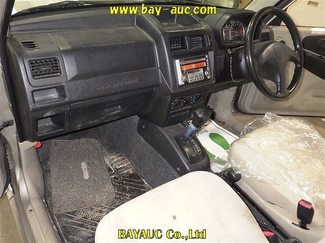 MITSUBISHI PAJERO MINI