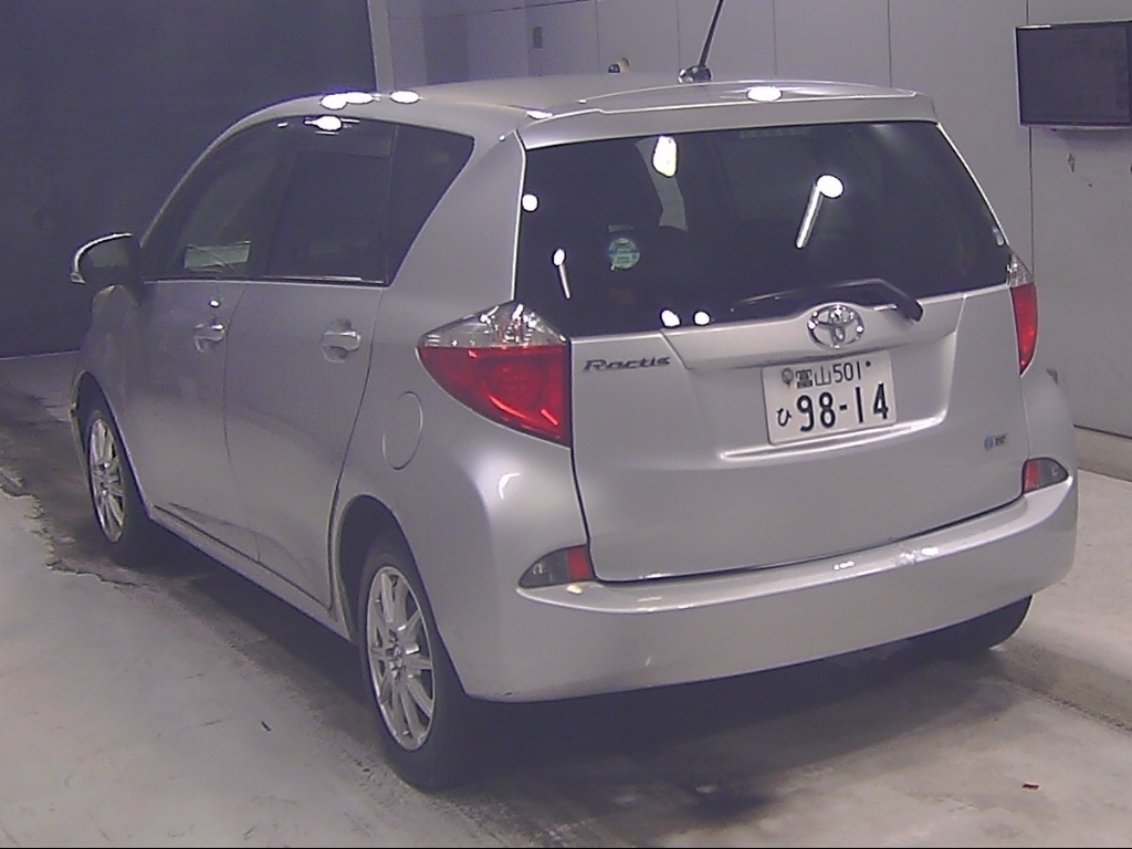 TOYOTA RACTIS
