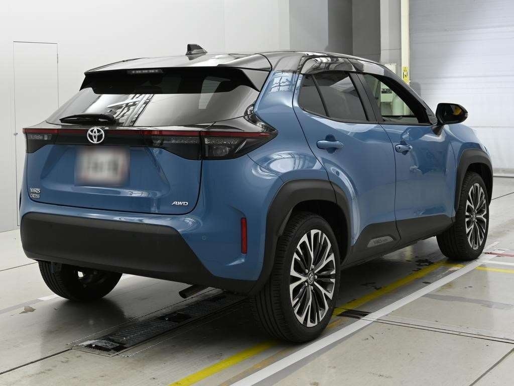 TOYOTA YARIS CROSS