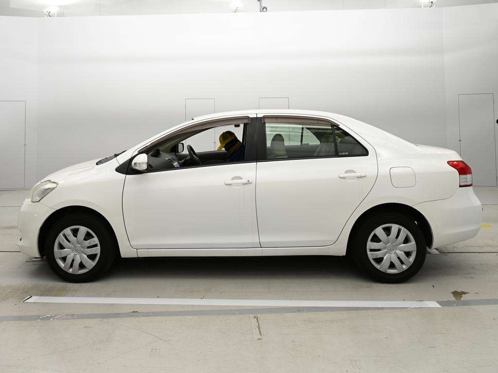 TOYOTA BELTA