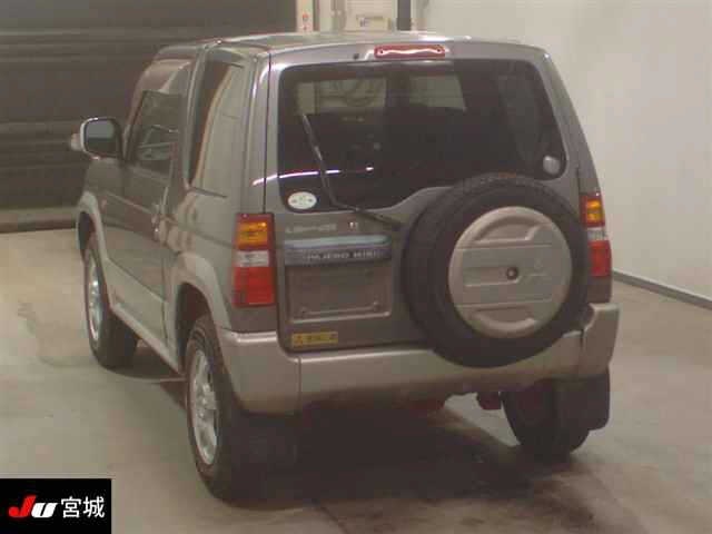 MITSUBISHI PAJERO MINI