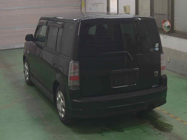 TOYOTA BB