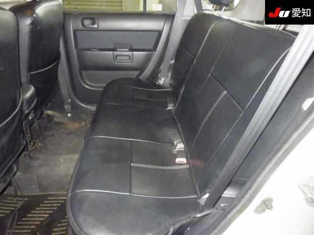 TOYOTA BB