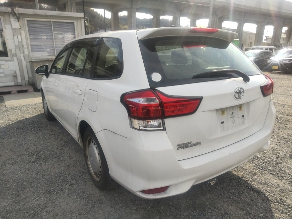 TOYOTA COROLLA FIELDER
