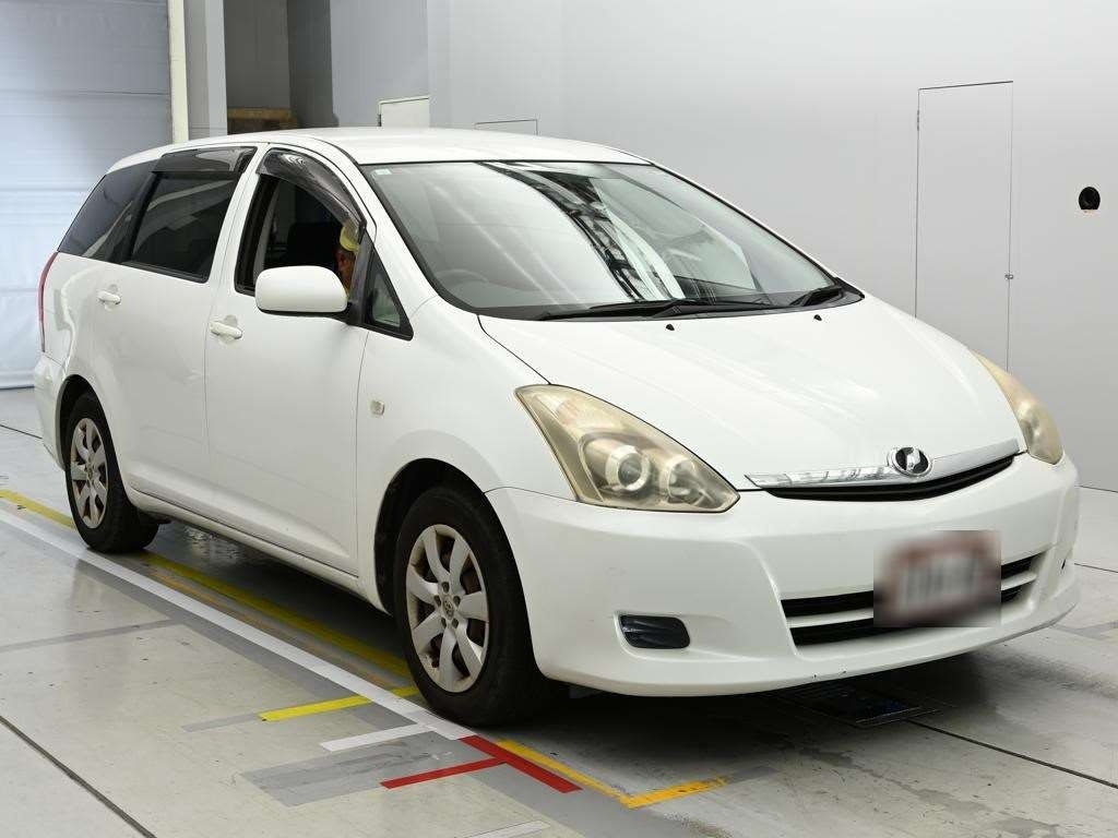 TOYOTA WISH