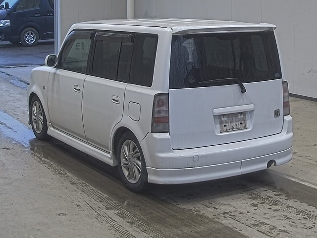 TOYOTA BB