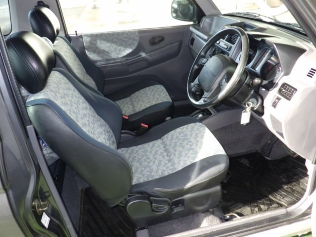 MITSUBISHI PAJERO MINI