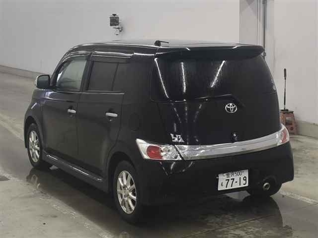 TOYOTA BB
