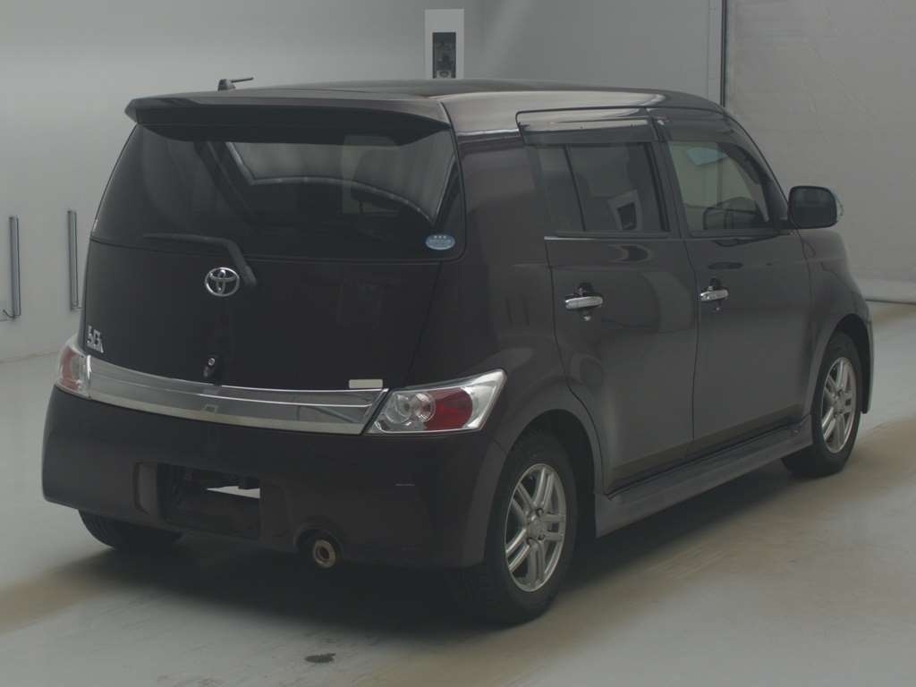 TOYOTA BB