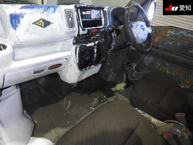 NISSAN NV100 CLIPPER