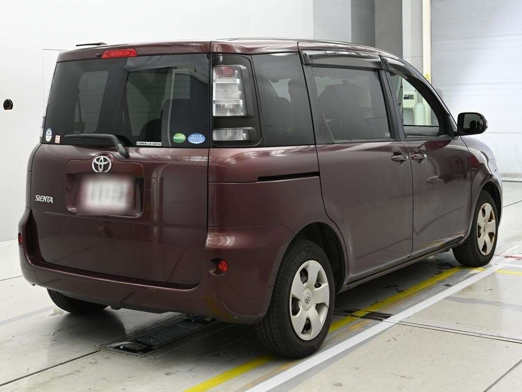 TOYOTA SIENTA