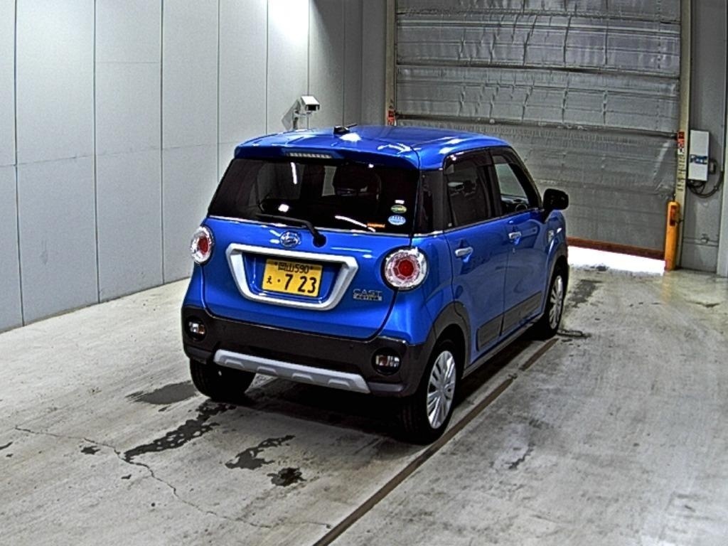 DAIHATSU CAST