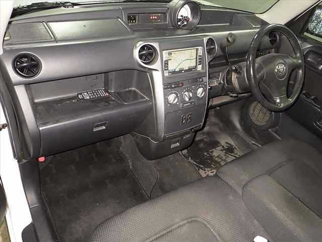 TOYOTA BB