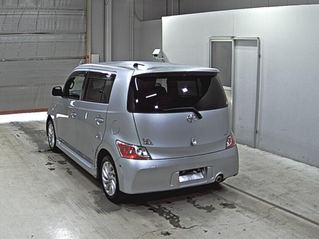 TOYOTA BB