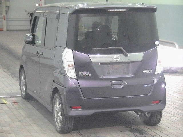 NISSAN DAYZ ROOX