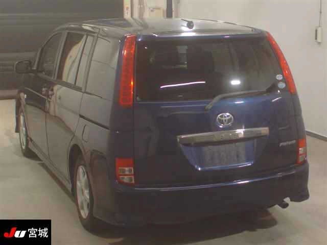 TOYOTA ISIS