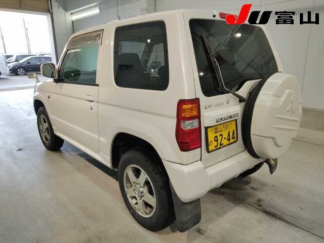 MITSUBISHI PAJERO MINI