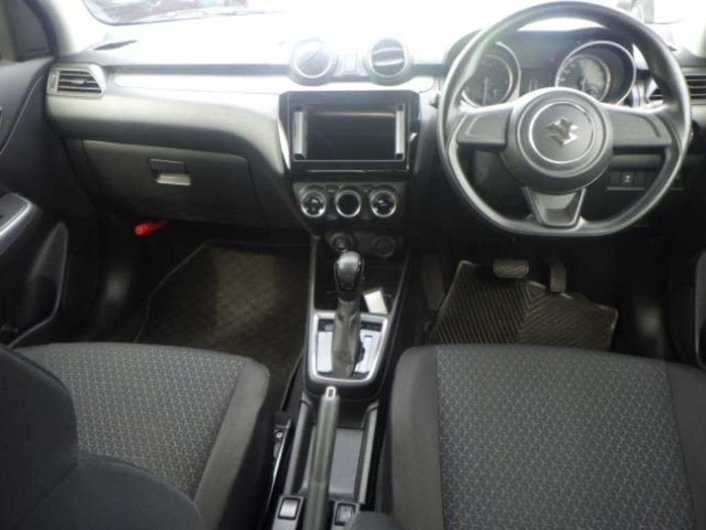 SUZUKI SWIFT
