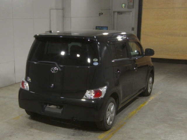 TOYOTA BB