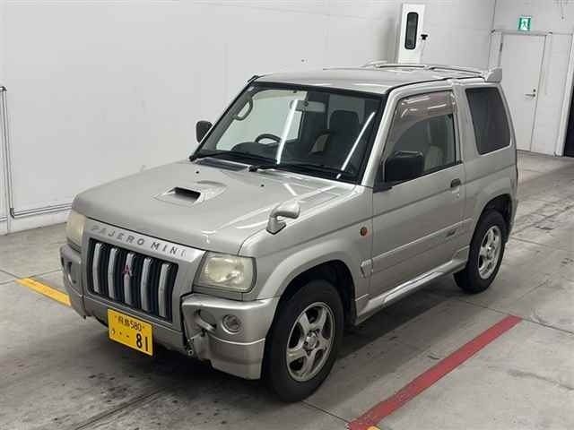 MITSUBISHI PAJERO MINI