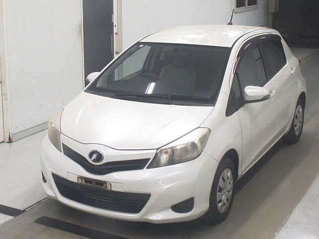 TOYOTA VITZ
