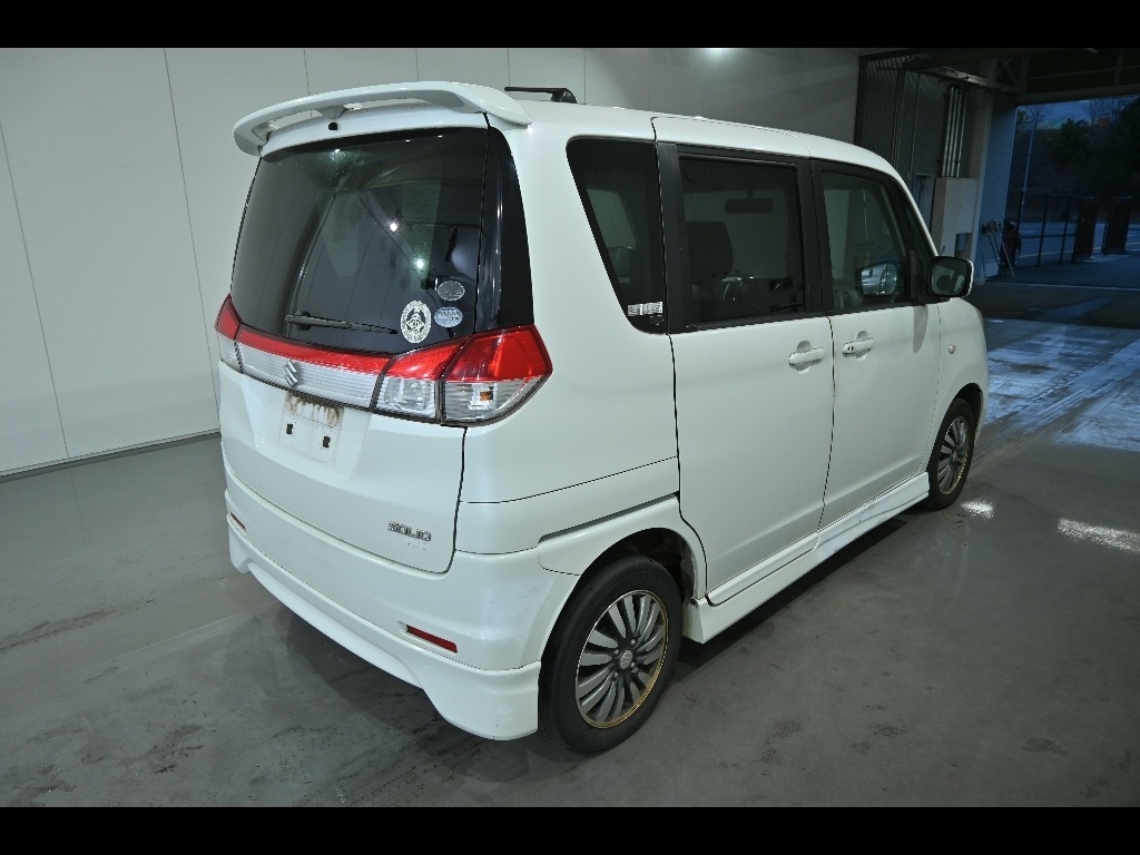 SUZUKI SOLIO