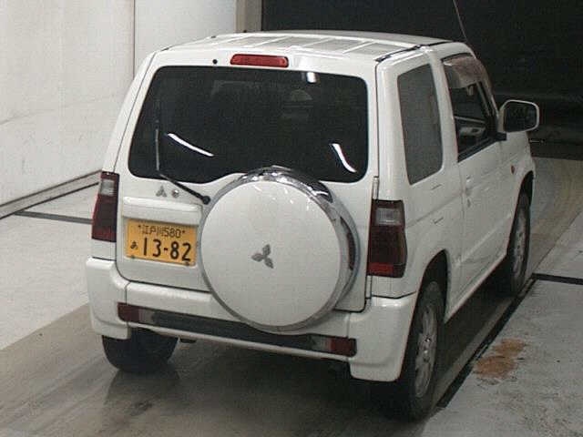 MITSUBISHI PAJERO MINI