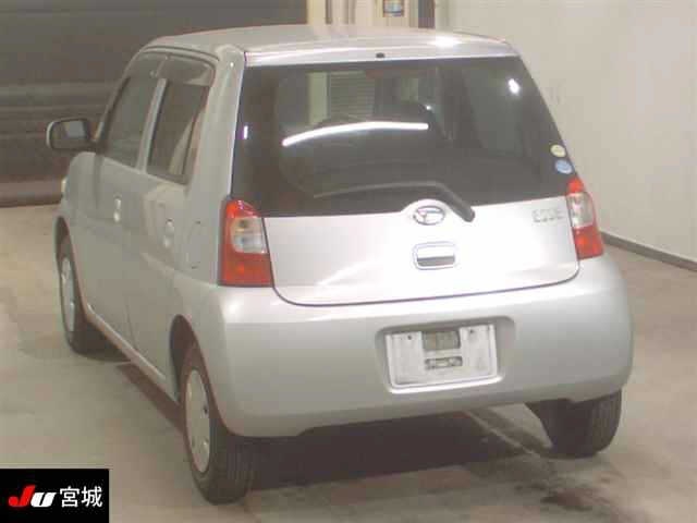 DAIHATSU ESSE