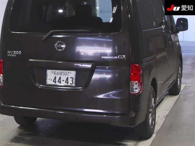 NISSAN NV200