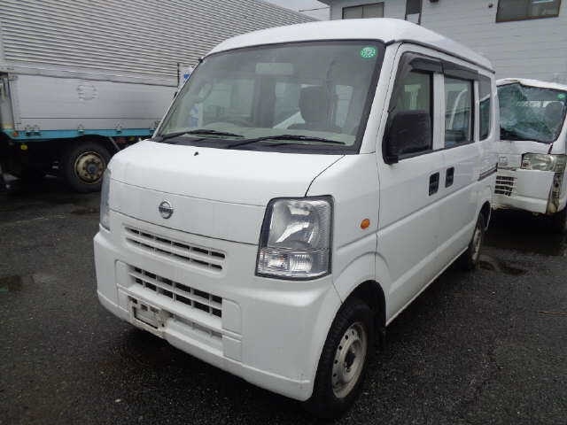 NISSAN NV100 CLIPPER
