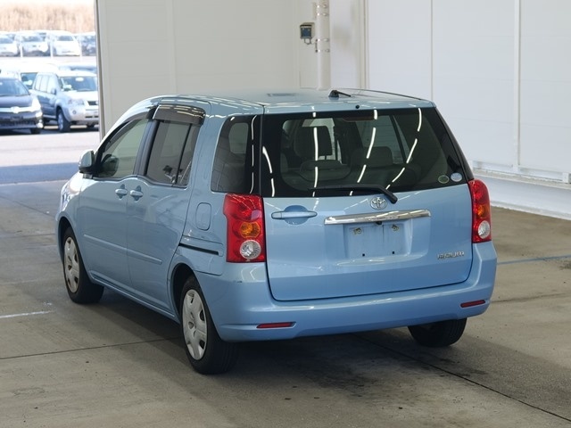 TOYOTA RAUM