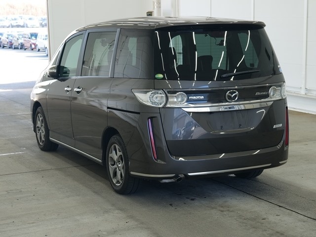 MAZDA BIANTE