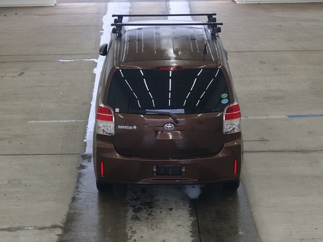 TOYOTA SPADE