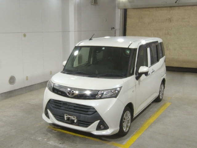 TOYOTA TANK